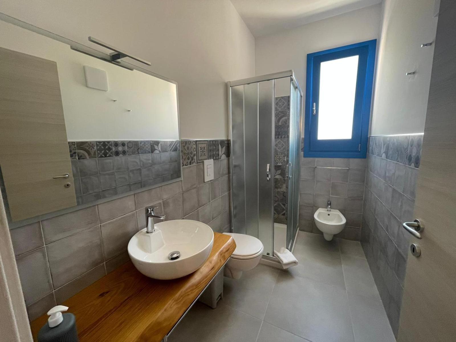 Bed And Breakfast Da Francesca Castelluzzo Exterior foto